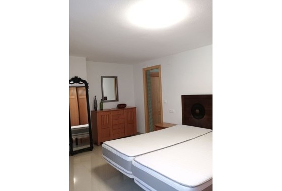 Herverkoop - Finca Landelijk pand -
Castalla