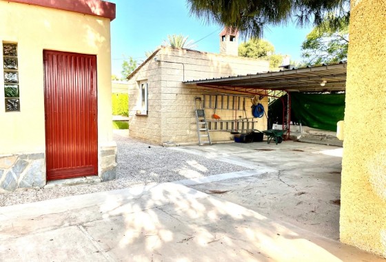 Herverkoop - Finca Landelijk pand -
Elche