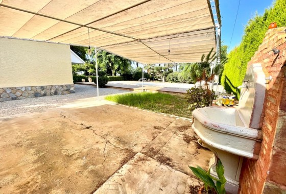 Herverkoop - Finca Landelijk pand -
Elche