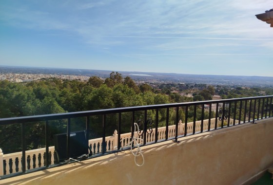 Herverkoop - Finca Landelijk pand -
Crevillente