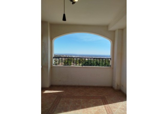 Herverkoop - Finca Landelijk pand -
Crevillente