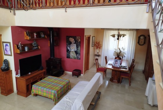 Herverkoop - Finca Landelijk pand -
Crevillente