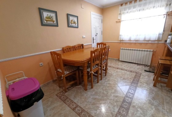 Herverkoop - Finca Landelijk pand -
Alicante