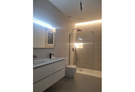 Herverkoop - Finca Landelijk pand -
Macisvenda - MACISVENDA