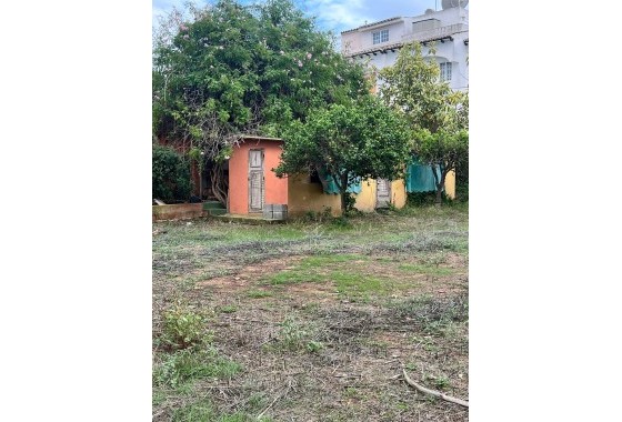 Herverkoop - Finca Landelijk pand -
Torrevieja