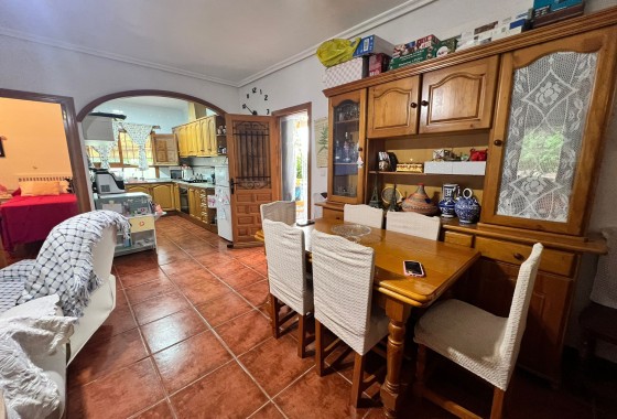 Herverkoop - Finca Landelijk pand -
Torrevieja