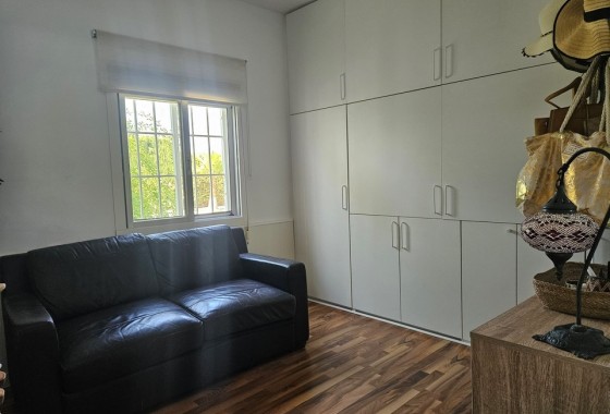 Herverkoop - Finca Landelijk pand -
Elche