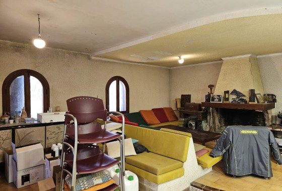 Herverkoop - Finca Landelijk pand -
Novelda