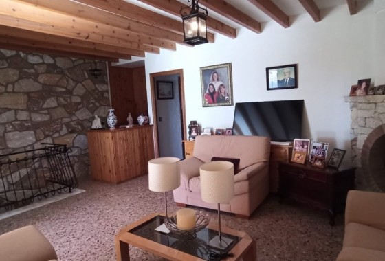 Herverkoop - Finca Landelijk pand -
Elche