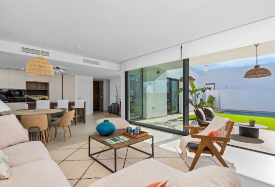 Herverkoop - Finca Landelijk pand -
La Manga del Mar Menor - La Manga