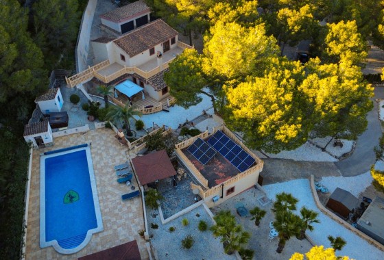 Herverkoop - Finca Landelijk pand -
Torremendo