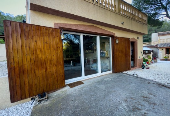 Herverkoop - Finca Landelijk pand -
Torremendo