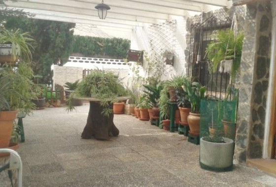 Herverkoop - Finca Landelijk pand -
El Campello