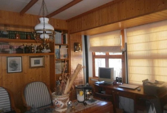 Herverkoop - Finca Landelijk pand -
El Campello