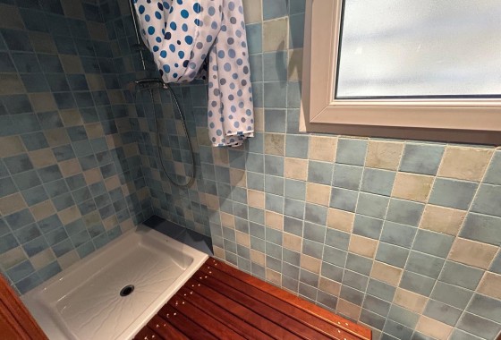 Herverkoop - Appartement / Flat -
Alicante