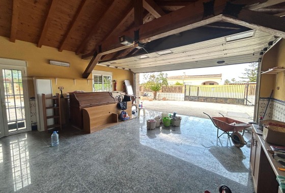 Herverkoop - Finca Landelijk pand -
Catral