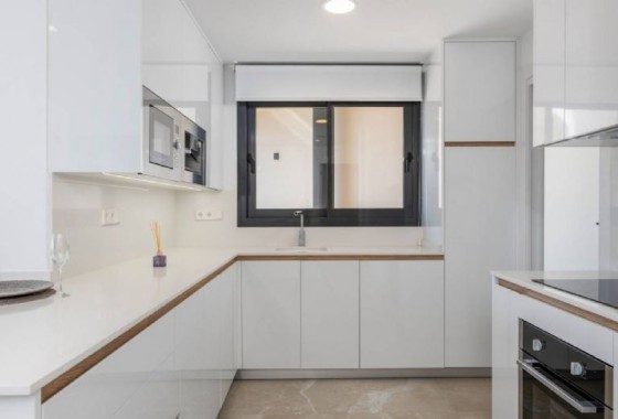 Herverkoop - Vrijstaande Villa -
San Miguel de Salinas