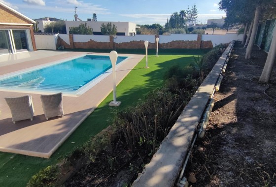 Herverkoop - Finca Landelijk pand -
Mutxamel - MUTXAMIEL