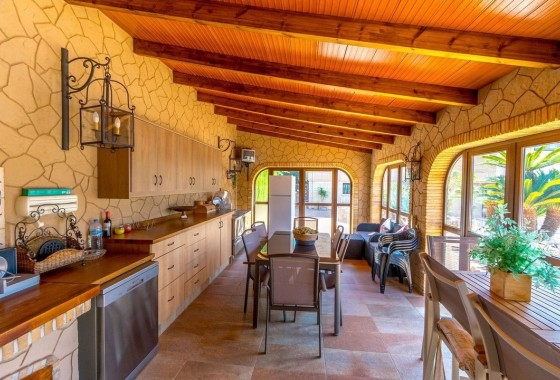 Herverkoop - Finca Landelijk pand -
Rafal