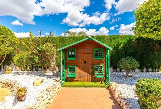 Herverkoop - Finca Landelijk pand -
Rafal