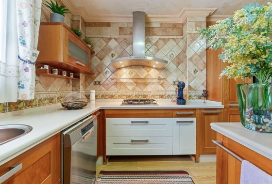 Herverkoop - Finca Landelijk pand -
Rafal