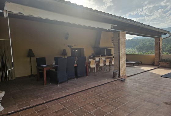 Resale - Finca Landgut -
Alcoy