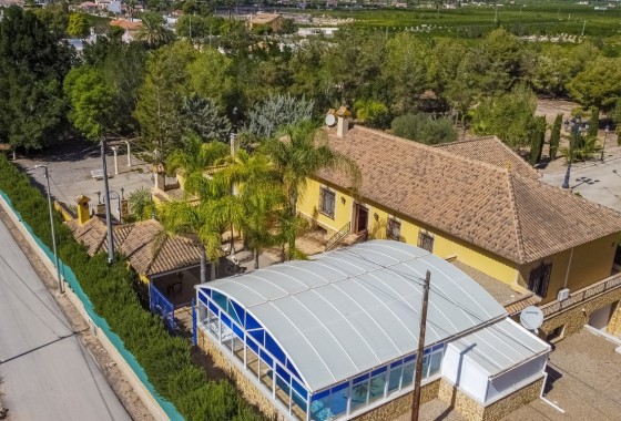 Resale - Finca Landgut -
Orihuela