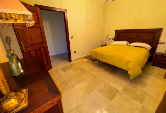 Resale - Finca Landgut -
Orihuela