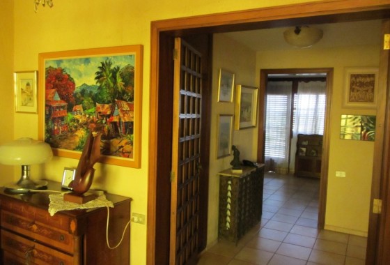 Resale - Finca Landgut -
Alicante