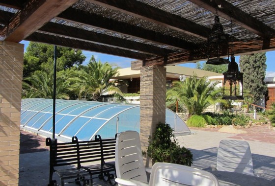 Resale - Finca Landgut -
Alicante