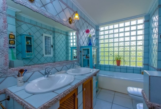 Herverkoop - Finca Landelijk pand -
Torrevieja