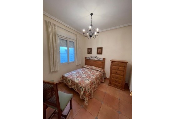 Resale - Freistehende Villa -
Torrevieja