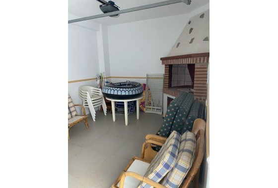 Resale - Freistehende Villa -
Torrevieja