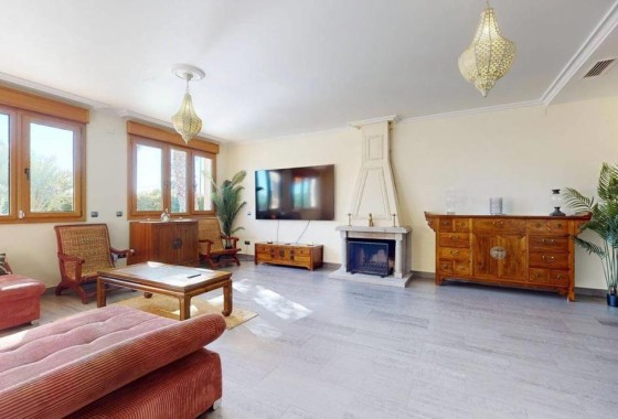 Resale - Finca Landgut -
Elche