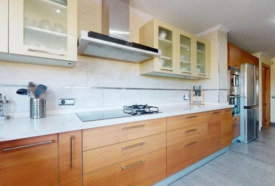 Resale - Finca Landgut -
Elche