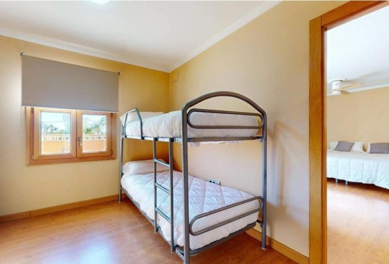 Resale - Finca Landgut -
Elche