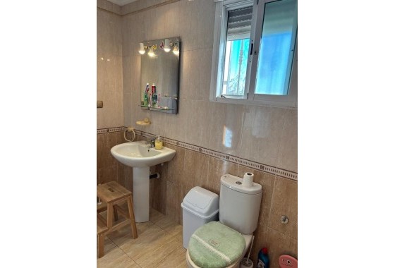 Herverkoop - Finca Landelijk pand -
Catral