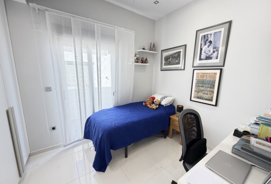 Sale - Detached Villa -
Villamartín