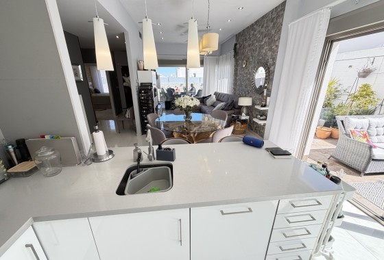 Sale - Detached Villa -
Villamartín