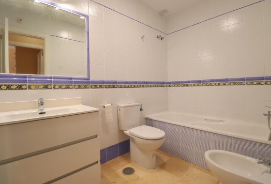 Resale - Wohnung / Appartement -
Orihuela Costa - Villamartin