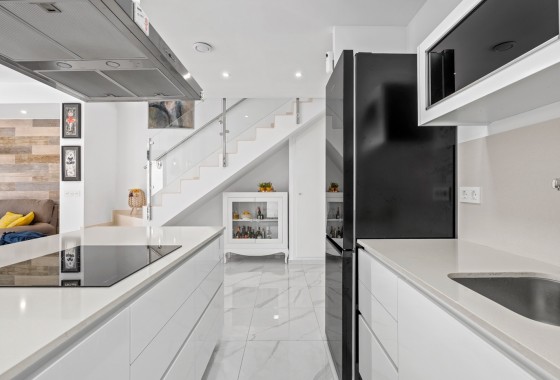 Herverkoop - Vrijstaande Villa -
Benijofar