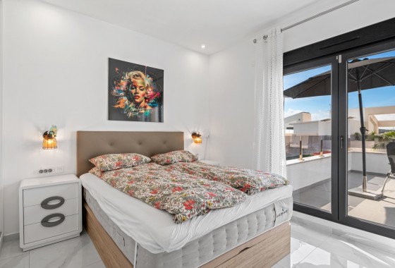 Herverkoop - Vrijstaande Villa -
Benijofar