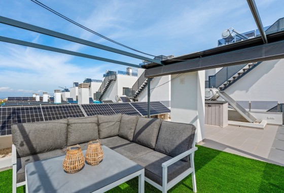 Herverkoop - Vrijstaande Villa -
Benijofar