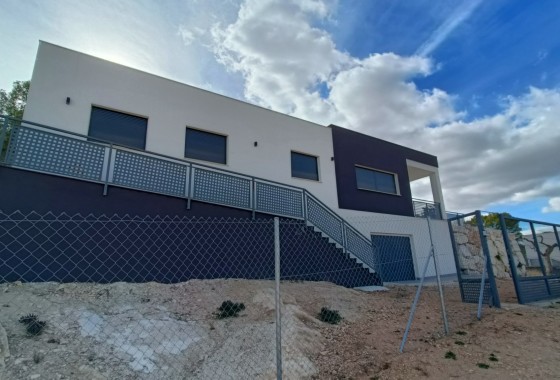 Nowa konstrukcja - Willa wolnostojąca -
Cañada de la Leña