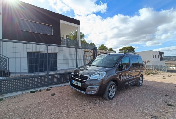 Nowa konstrukcja - Willa wolnostojąca -
Cañada de la Leña