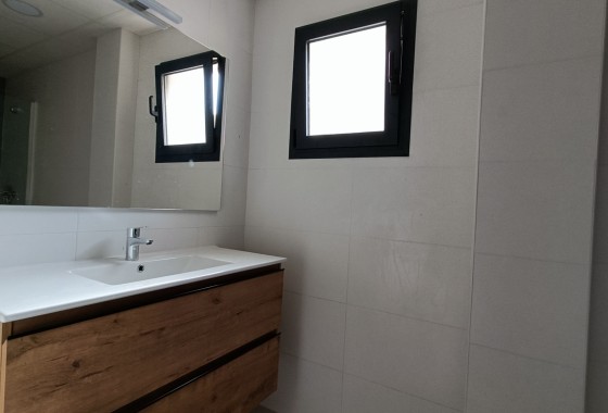 Nowa konstrukcja - Willa wolnostojąca -
Cañada de la Leña