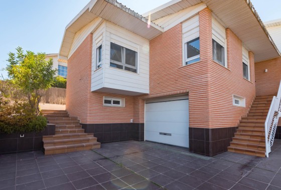 Revente - Villa Individuelle -
MOLINA DEL SEGURA