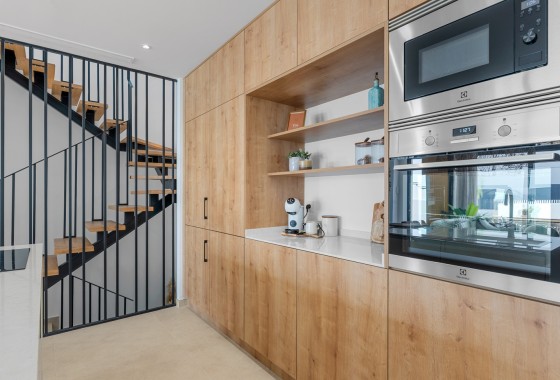 Nowa konstrukcja - Dom miejski -
Dolores