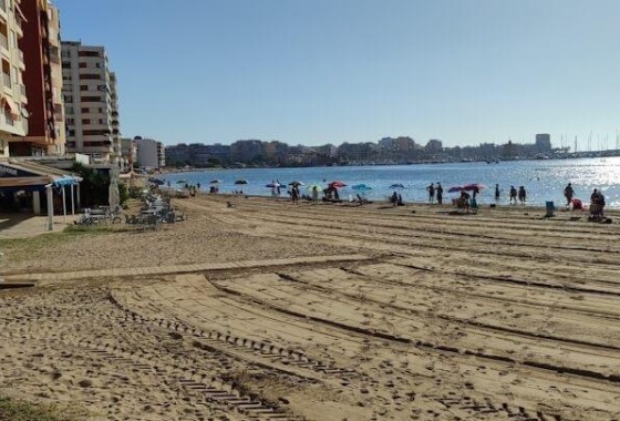 Herverkoop - Appartement / Flat -
Torrevieja - Parque de las Naciones