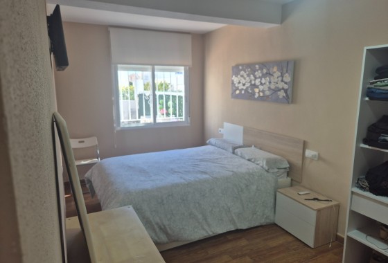 Venta - Apartamento / Piso -
Torrevieja - Miramar - Torre Del Moro